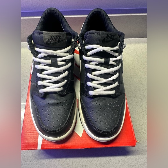 Nike Dunk Low (GS)- youth size 5Y - Picture 7 of 13